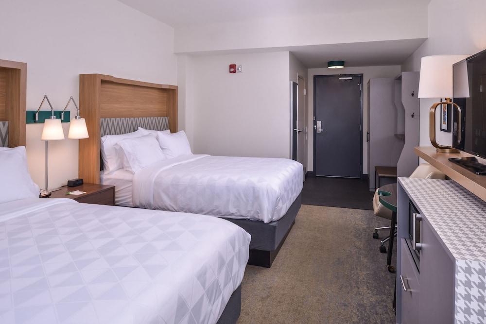 Holiday Inn Detroit Northwest - Livonia By Ihg Esterno foto