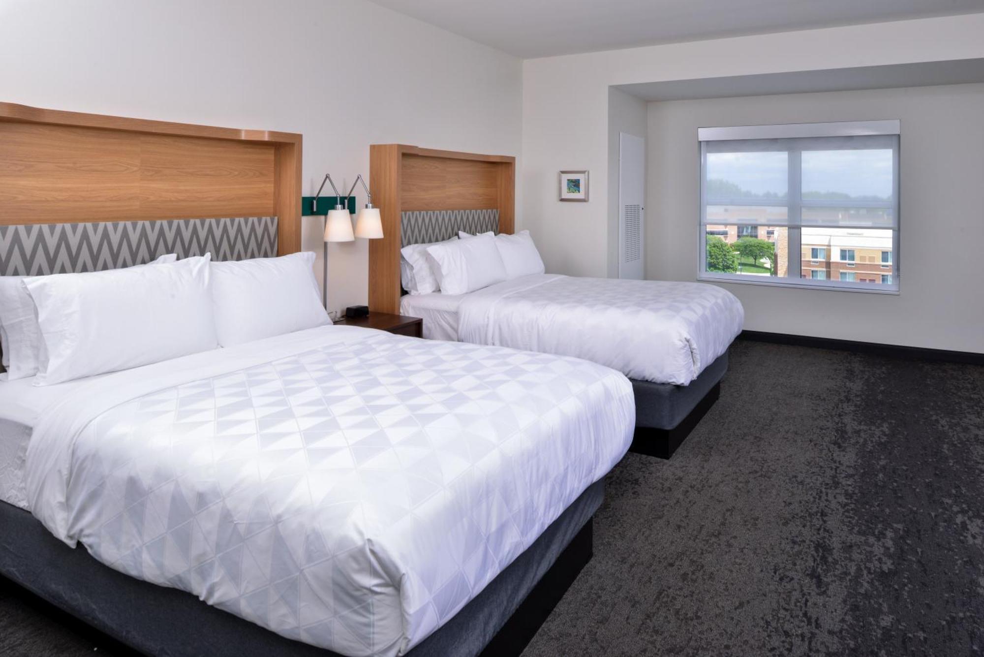 Holiday Inn Detroit Northwest - Livonia By Ihg Esterno foto