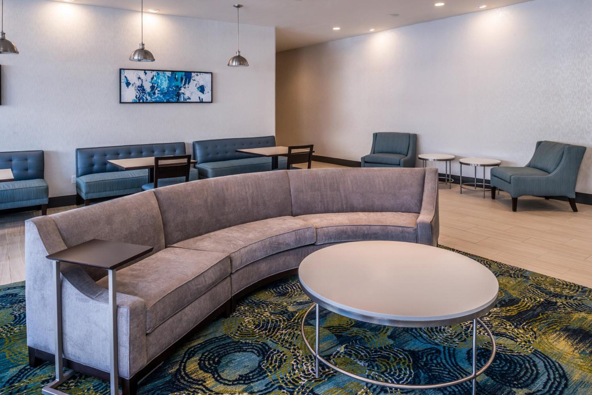 Holiday Inn Detroit Northwest - Livonia By Ihg Esterno foto