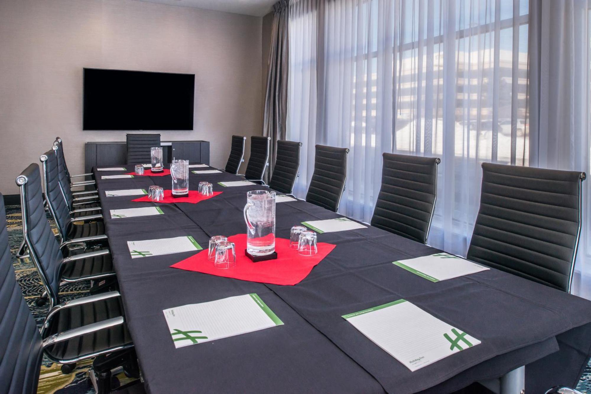Holiday Inn Detroit Northwest - Livonia By Ihg Esterno foto