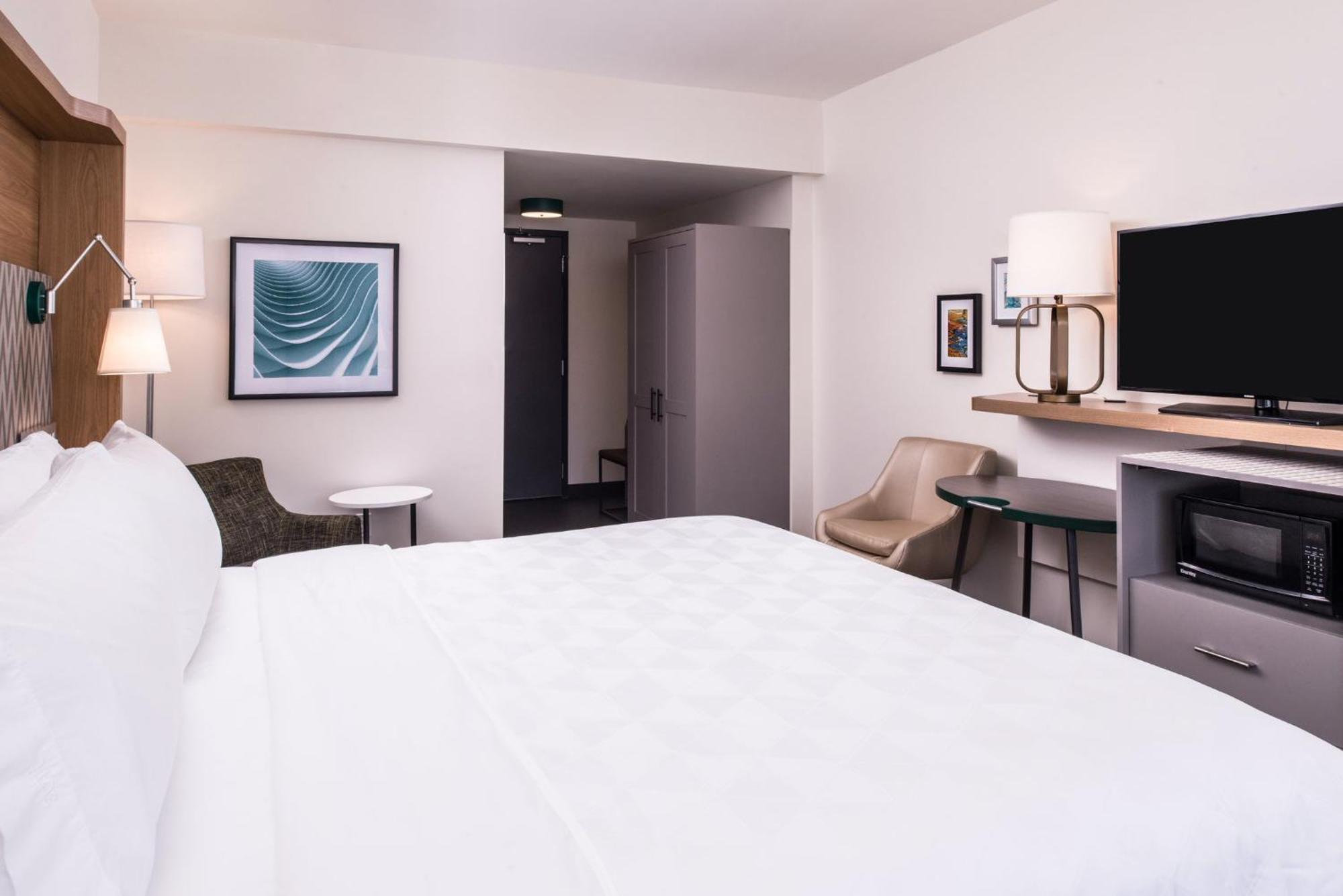 Holiday Inn Detroit Northwest - Livonia By Ihg Esterno foto